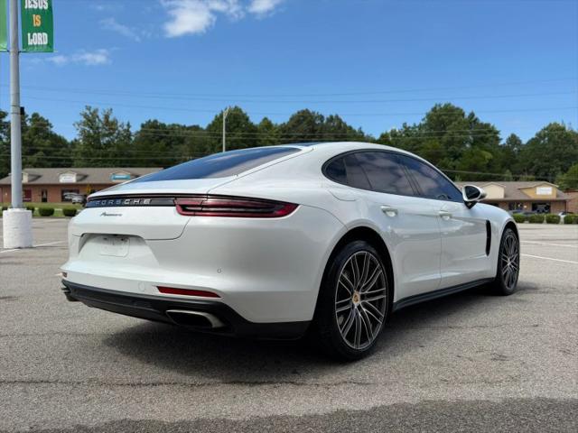 2017 Porsche Panamera 4