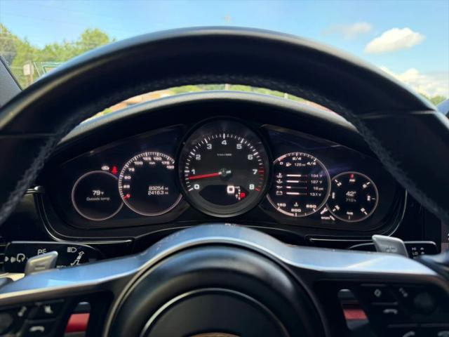 2017 Porsche Panamera 4