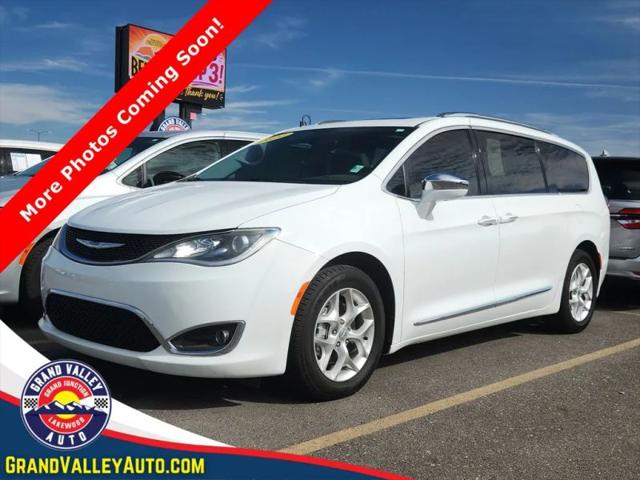 2020 Chrysler Pacifica Limited for sale in Lakewood, CO