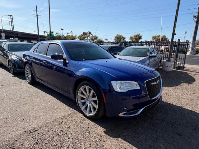 2019 Chrysler 300 Touring