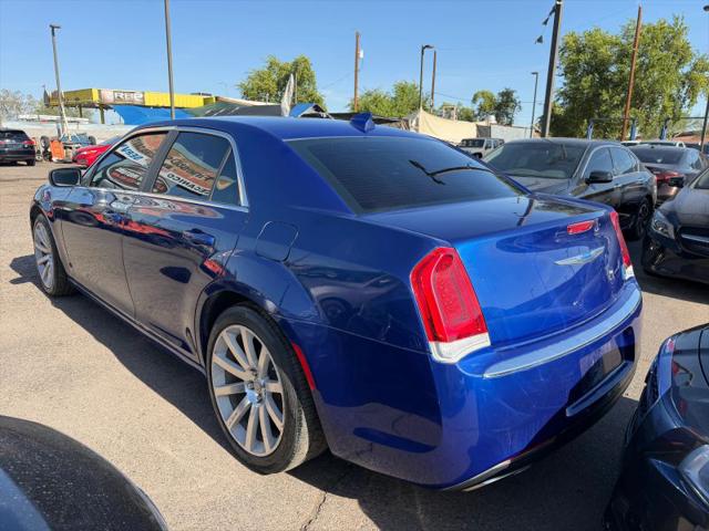2019 Chrysler 300 Touring