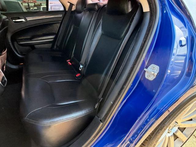 2019 Chrysler 300 Touring