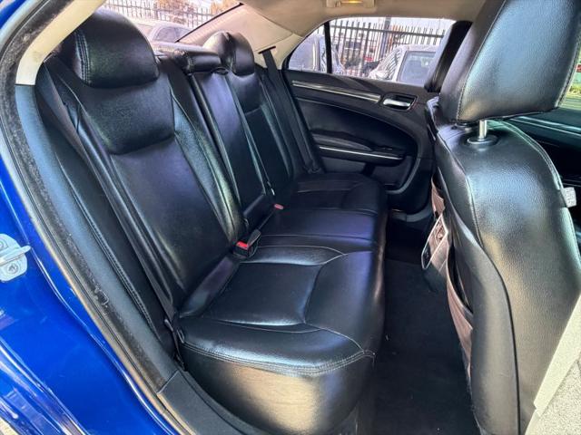 2019 Chrysler 300 Touring