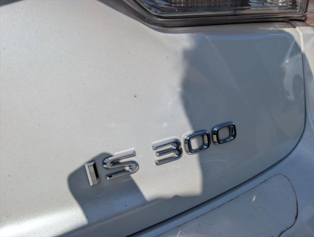 2018 Lexus IS 300 300