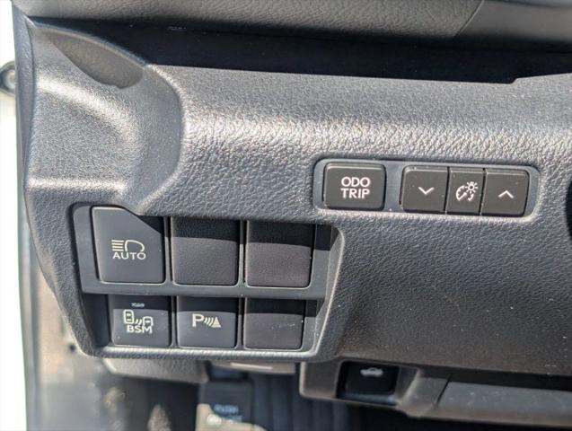 2018 Lexus IS 300 300