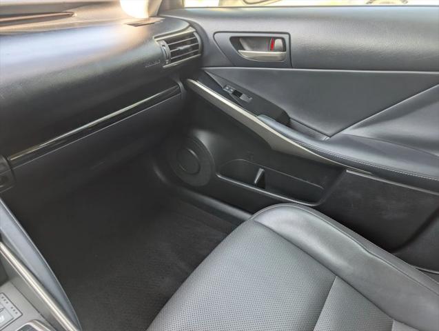 2018 Lexus IS 300 300
