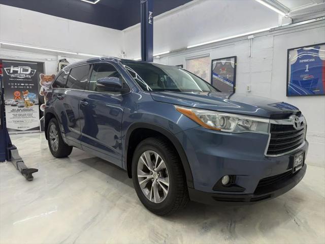 2015 Toyota Highlander XLE V6 for sale in Reading, PA