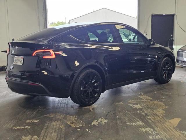 2025 Tesla Model Y Long Range Dual Motor Rear-Wheel Drive