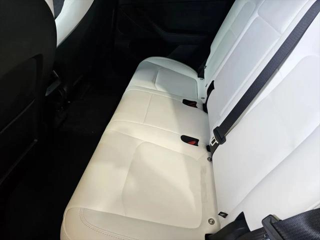 2025 Tesla Model Y Long Range Dual Motor Rear-Wheel Drive