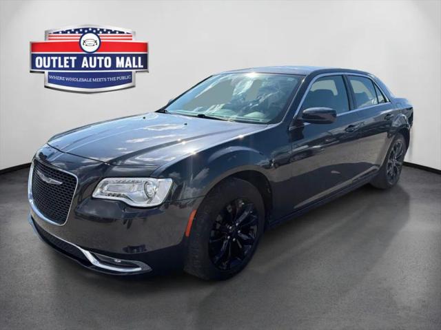 2015 Chrysler 300 Limited