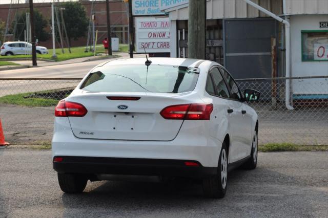 2017 Ford Focus S