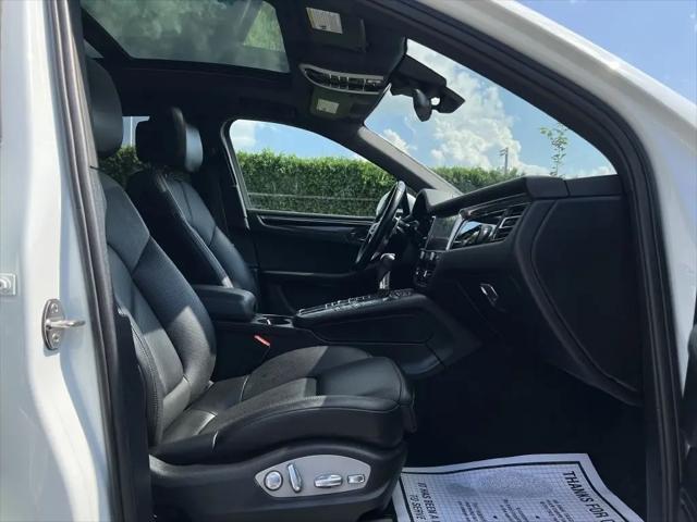 2019 Porsche Macan Base