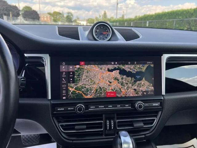 2019 Porsche Macan Base