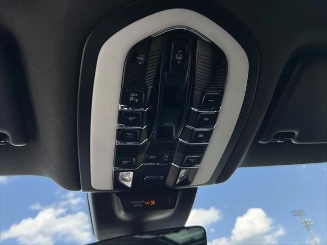 2019 Porsche Macan Base