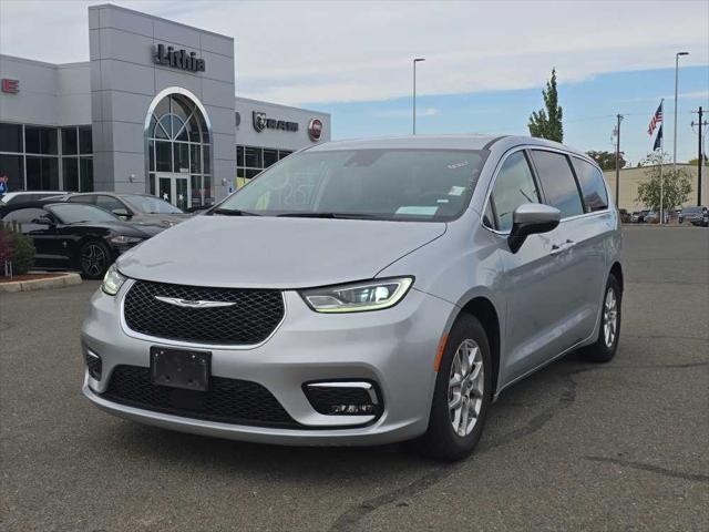 2023 Chrysler Pacifica Touring L for sale in Roseburg, OR