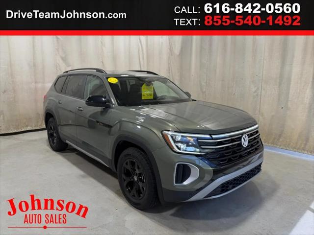 2024 Volkswagen Atlas 2.0T Peak Edition SEL for sale in Fruitport, MI