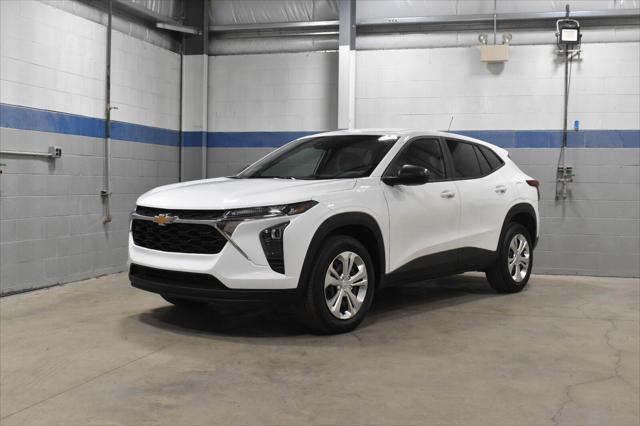 Used 2024 Chevrolet Trax FWD SP For Sale in Toledo, OH
