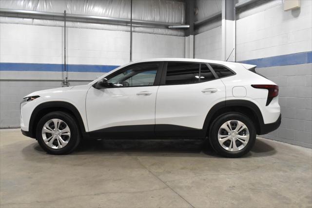 Used 2024 Chevrolet Trax FWD SP For Sale in Toledo, OH