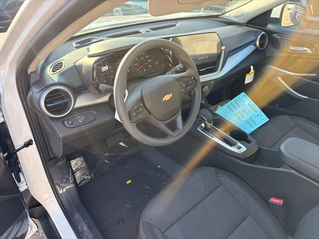2026 Chevrolet Trax FWD LS