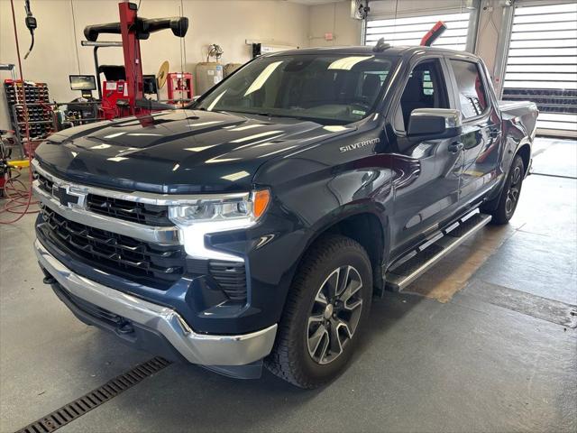 2022 Chevrolet Silverado 1500 4WD Crew Cab Standard Bed LT for sale in Groveport, OH