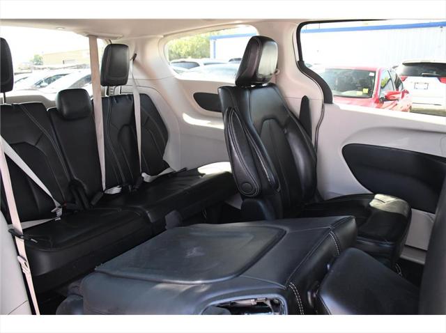 2023 Chrysler Pacifica Hybrid Touring L