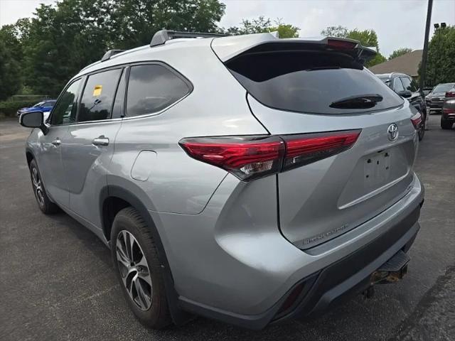 2021 Toyota Highlander XLE 2021 Toyota Highlander XLE