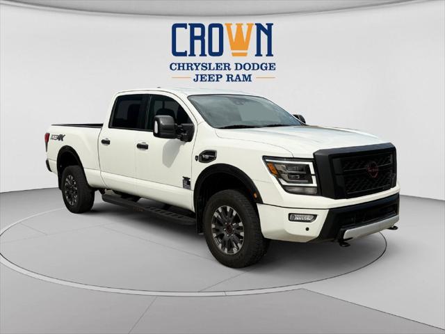 2024 Nissan TITAN XD Crew Cab PRO-4X 4x4