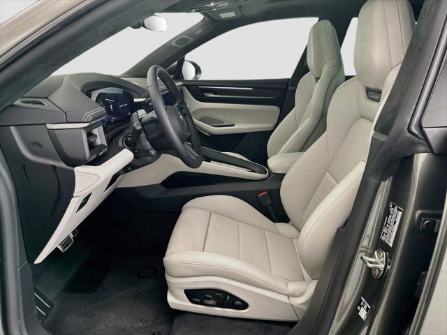 2026 Porsche Macan Electric Turbo
