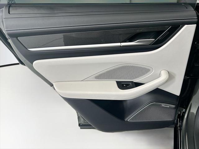 2026 Porsche Macan Electric Turbo