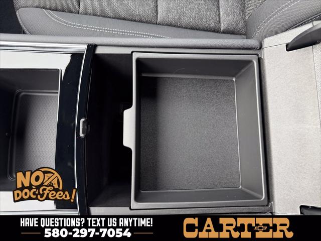 2027 Chevrolet Traverse FWD LT