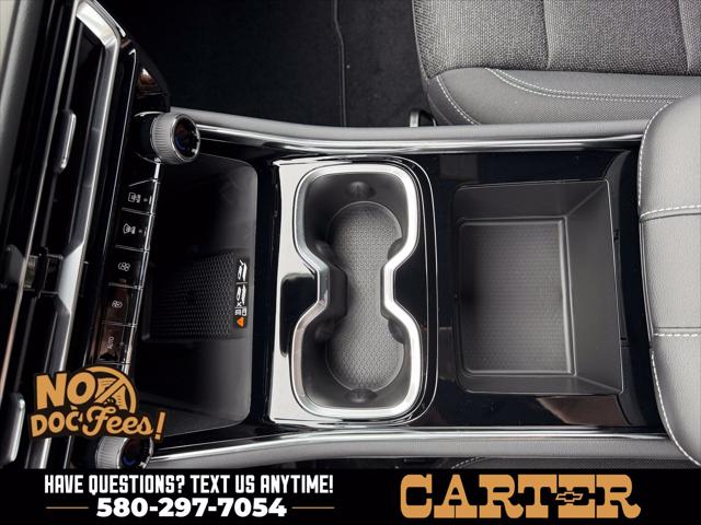 2027 Chevrolet Traverse FWD LT