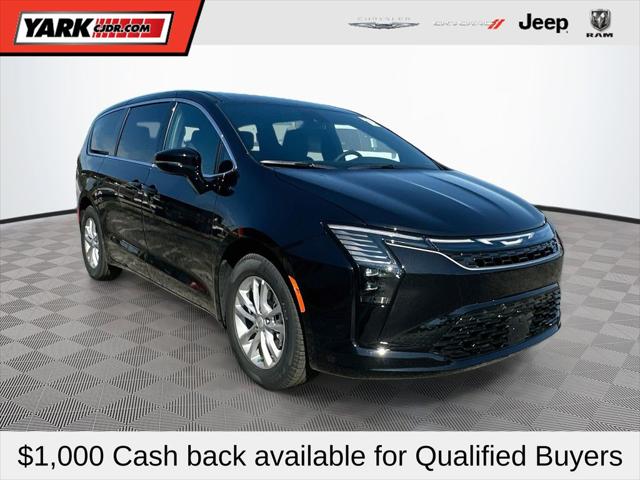 2027 Chrysler Pacifica Select for sale in Toledo, OH
