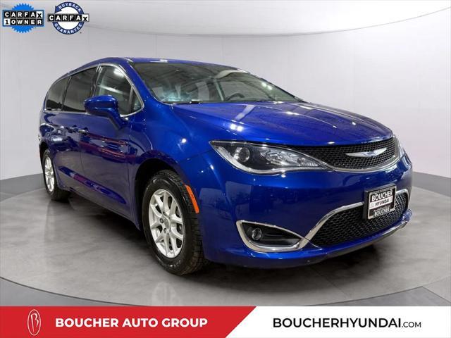 2020 Chrysler Pacifica Touring for sale in Waukesha, WI