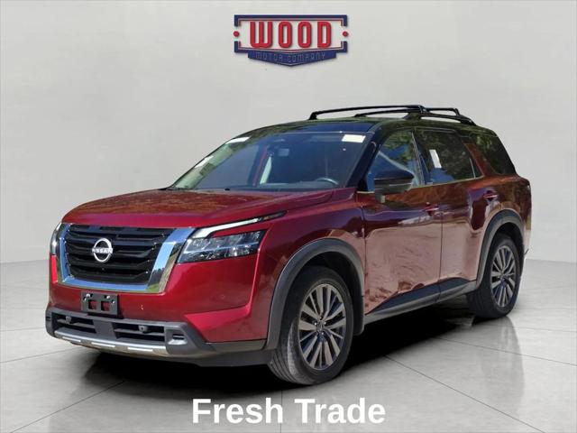 2023 Nissan Pathfinder SL 4WD