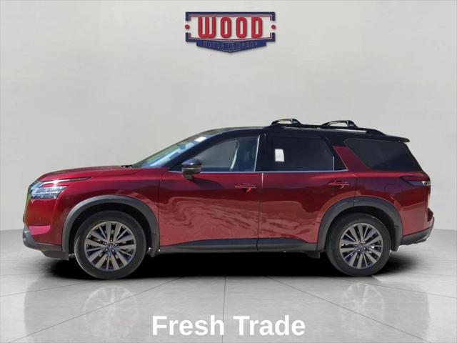 2023 Nissan Pathfinder SL 4WD