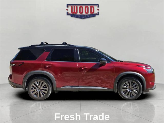 2023 Nissan Pathfinder SL 4WD