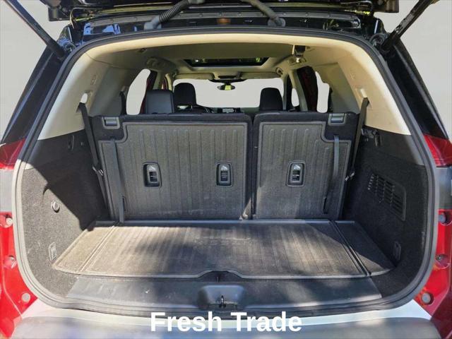 2023 Nissan Pathfinder SL 4WD