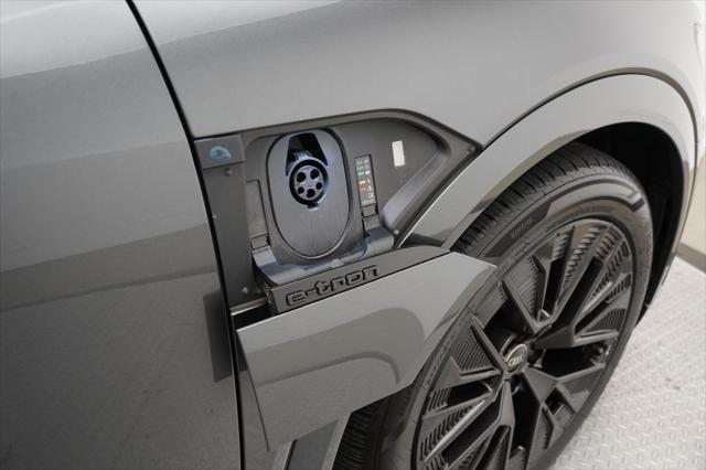 2024 Audi e-tron Prestige quattro