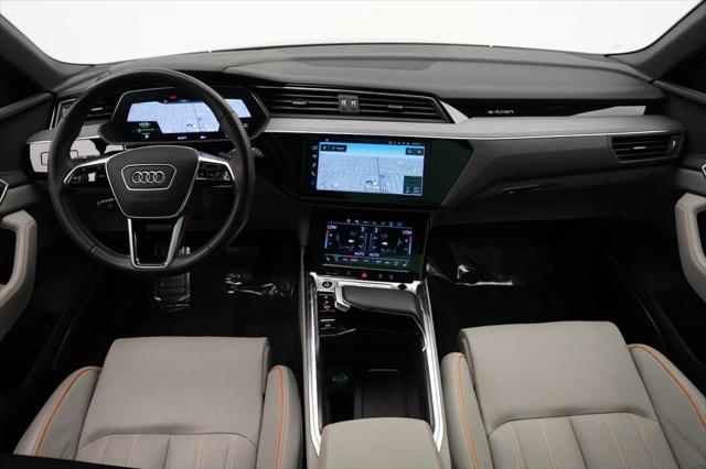 2024 Audi e-tron Prestige quattro