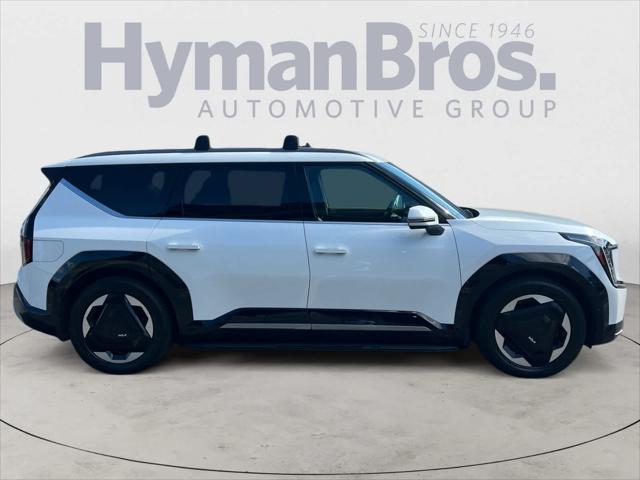 2024 Kia EV9 Land