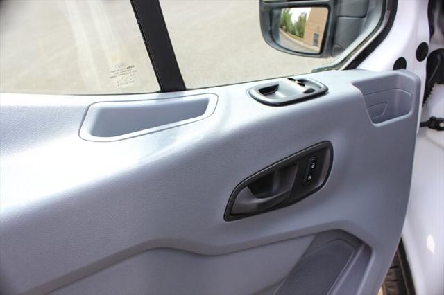 2016 Ford Transit XLT
