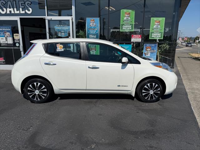2015 Nissan LEAF S
