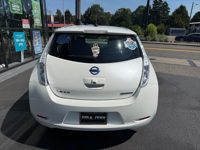 2015 Nissan LEAF S
