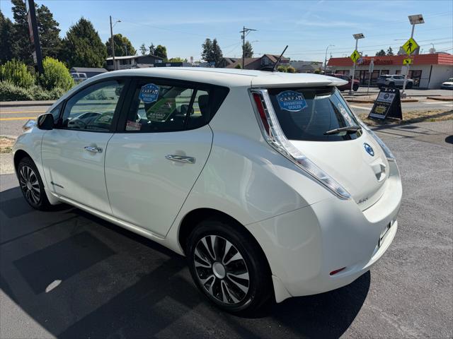 2015 Nissan LEAF S