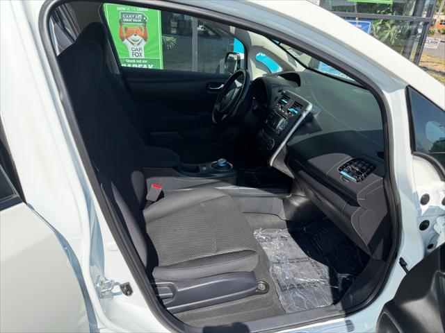 2015 Nissan LEAF S