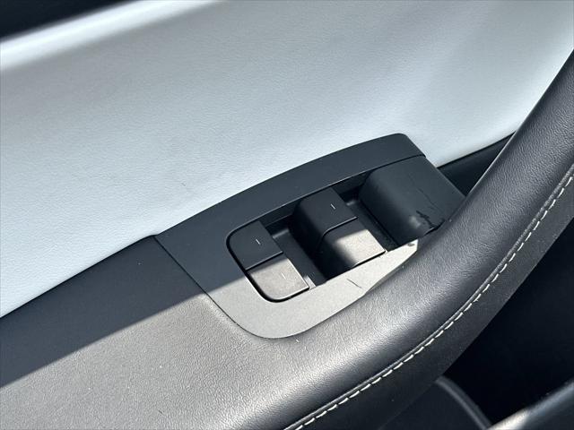 2021 Tesla Model 3 Standard Range Plus Rear-Wheel Drive