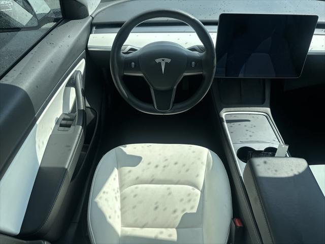 2021 Tesla Model 3 Standard Range Plus Rear-Wheel Drive