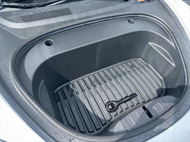 2021 Tesla Model 3 Standard Range Plus Rear-Wheel Drive