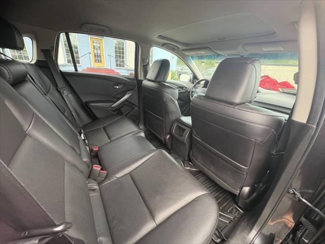 2015 Acura RDX w/Tech AWD 4dr SUV w/Technology Package