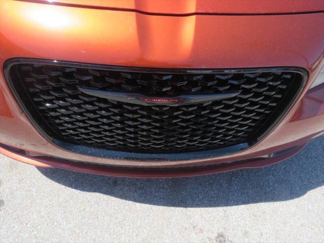 2021 Chrysler 300 300S